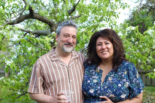 Tonya-Flowers-and-Pete